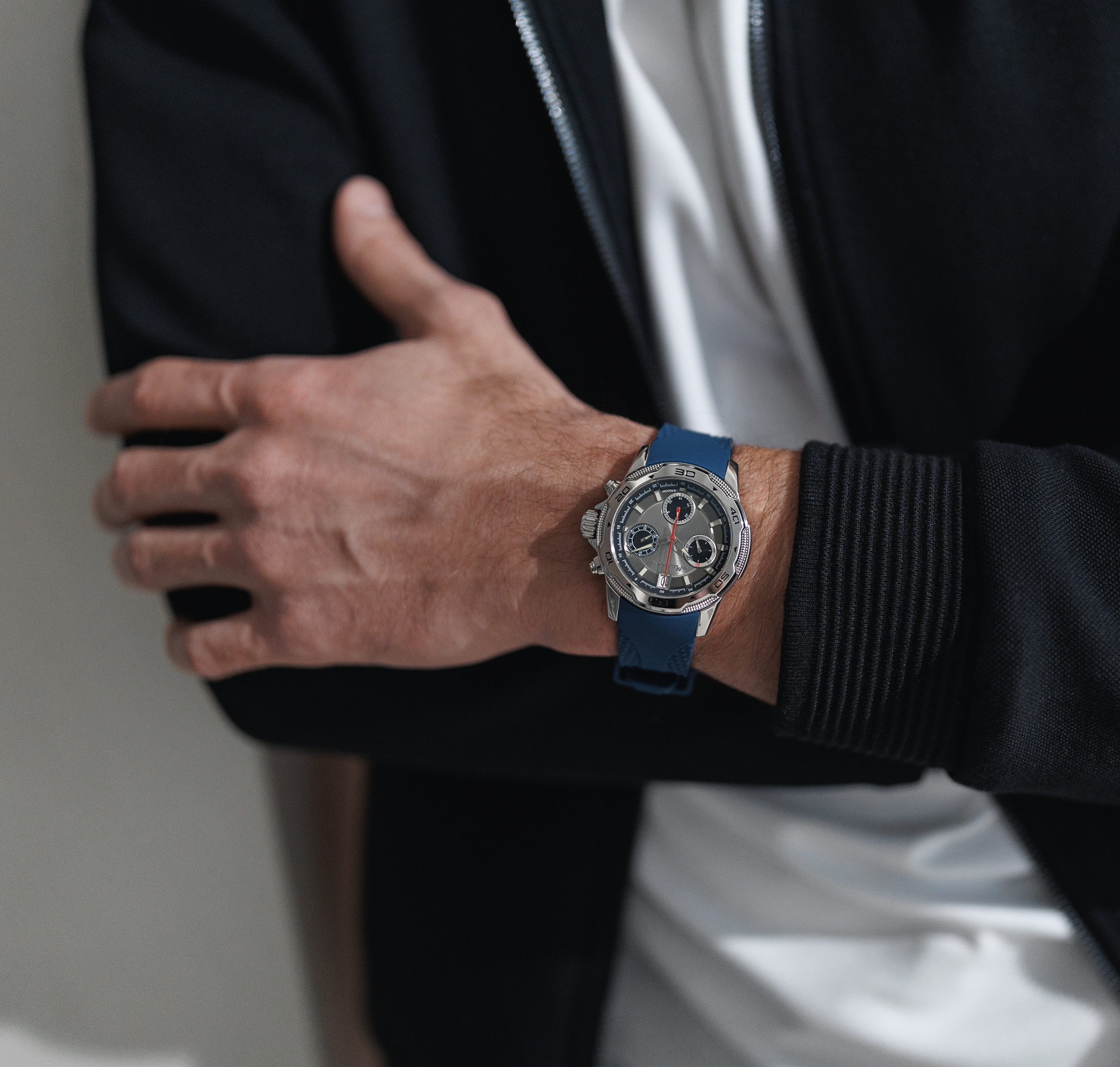 Energy Z60 42 mm quartz chronograph