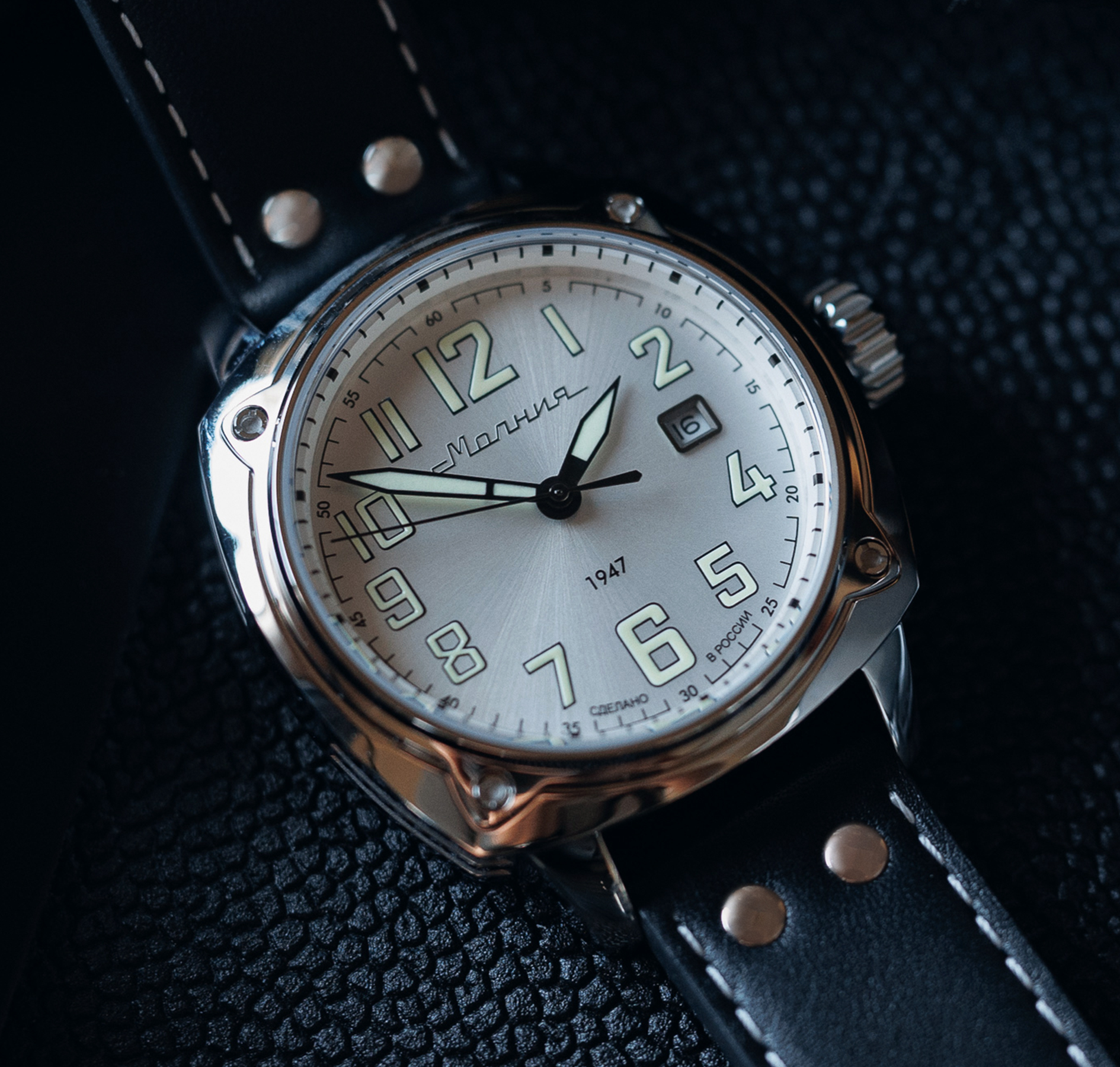 Berkut TCB 8215 42 mm Automatic