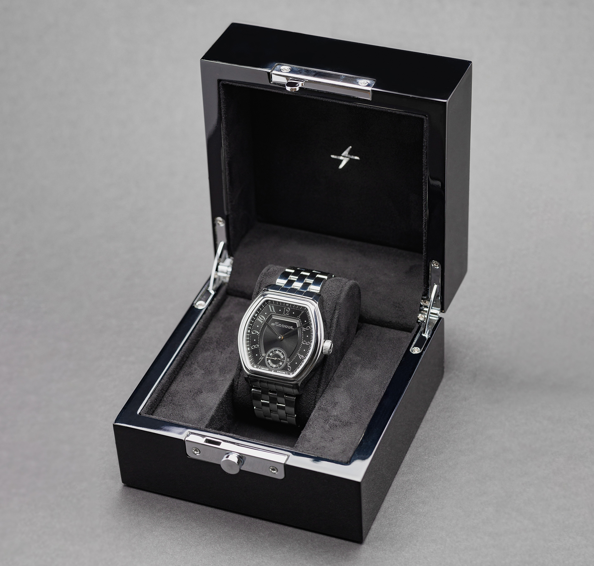 Prestige TCB 3603S 42mm 手动上链