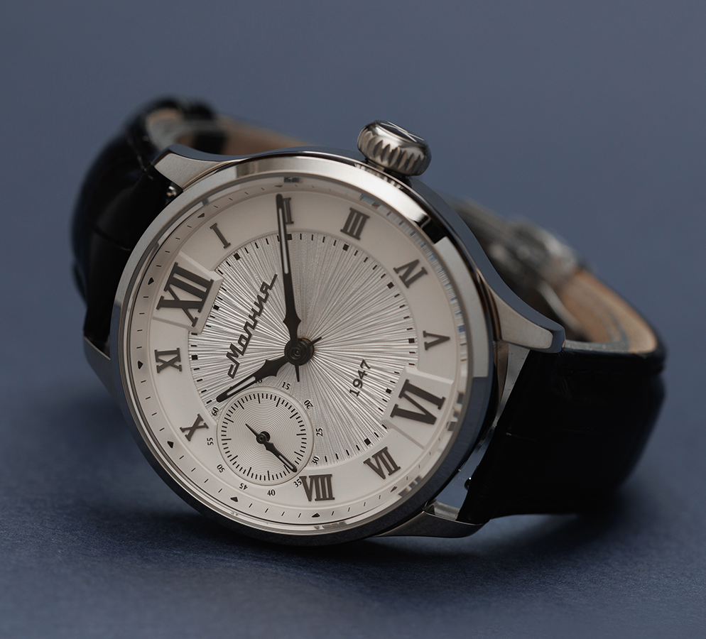 Akinak TCB 3603 41 mm manual winding