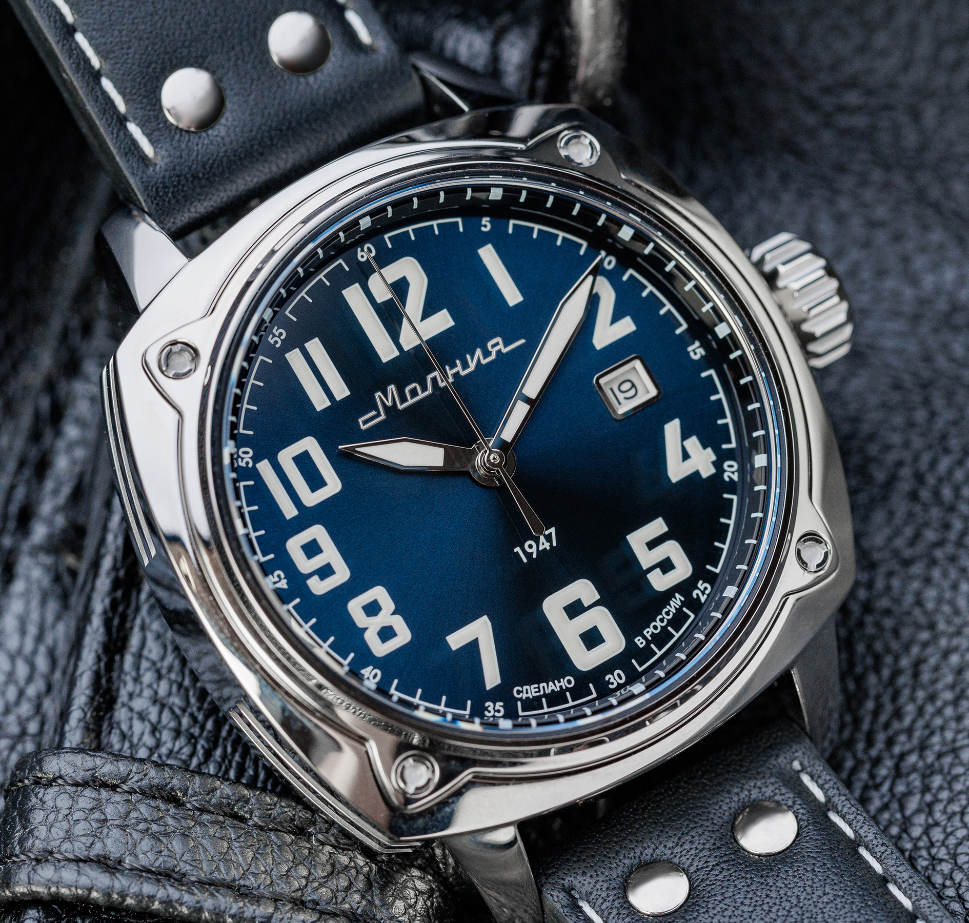 Berkut TCB 8215 42 mm Automatic