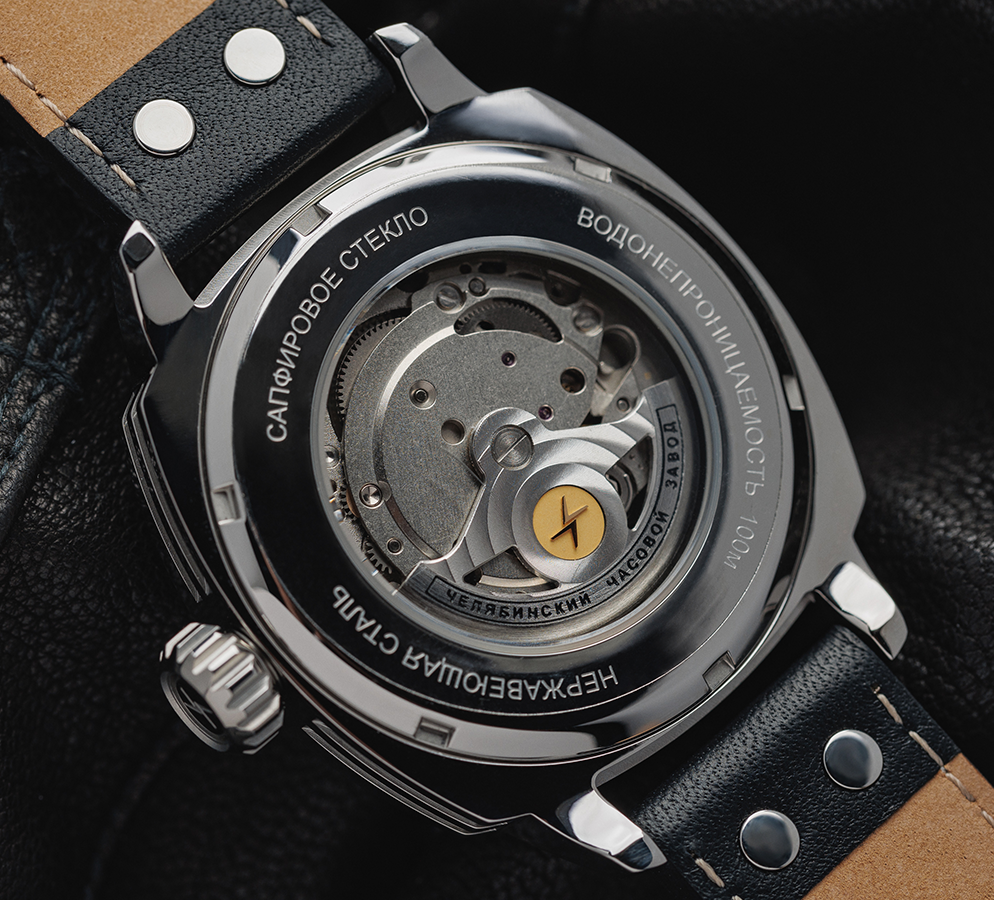Berkut TCB 8215 42 mm Automatic