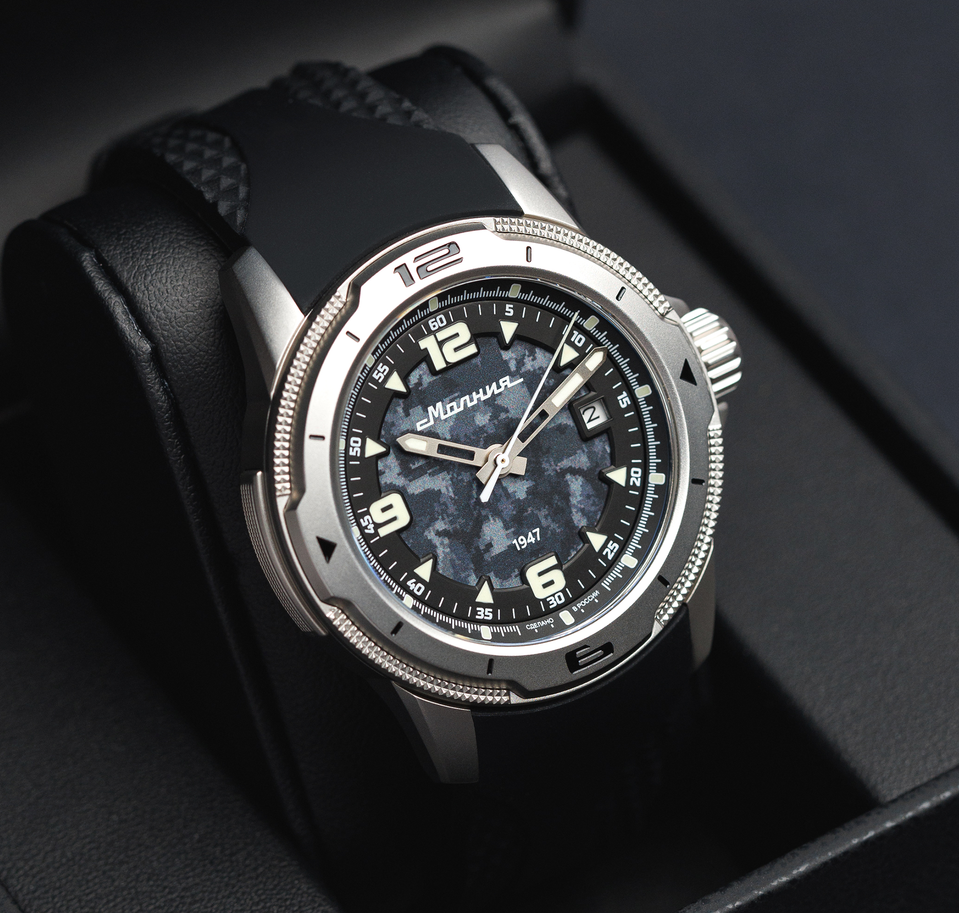 Pilgrim 8215 42 mm Automatic