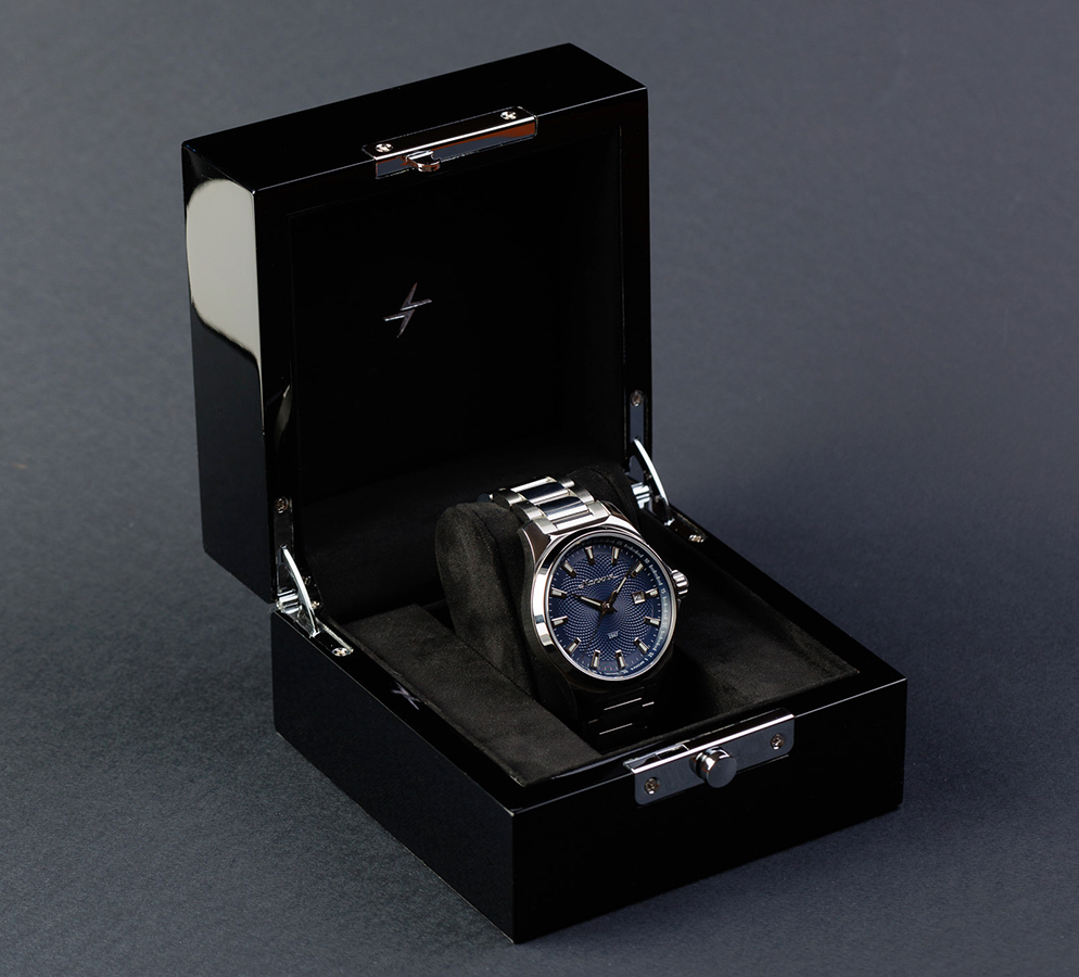 Grand TCB 8215 42mm 自动上链