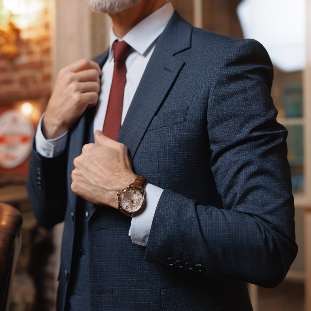 Colección clásica de relojes de pulsera masculinos «Akinak»